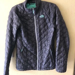 North face women’s puff jacket